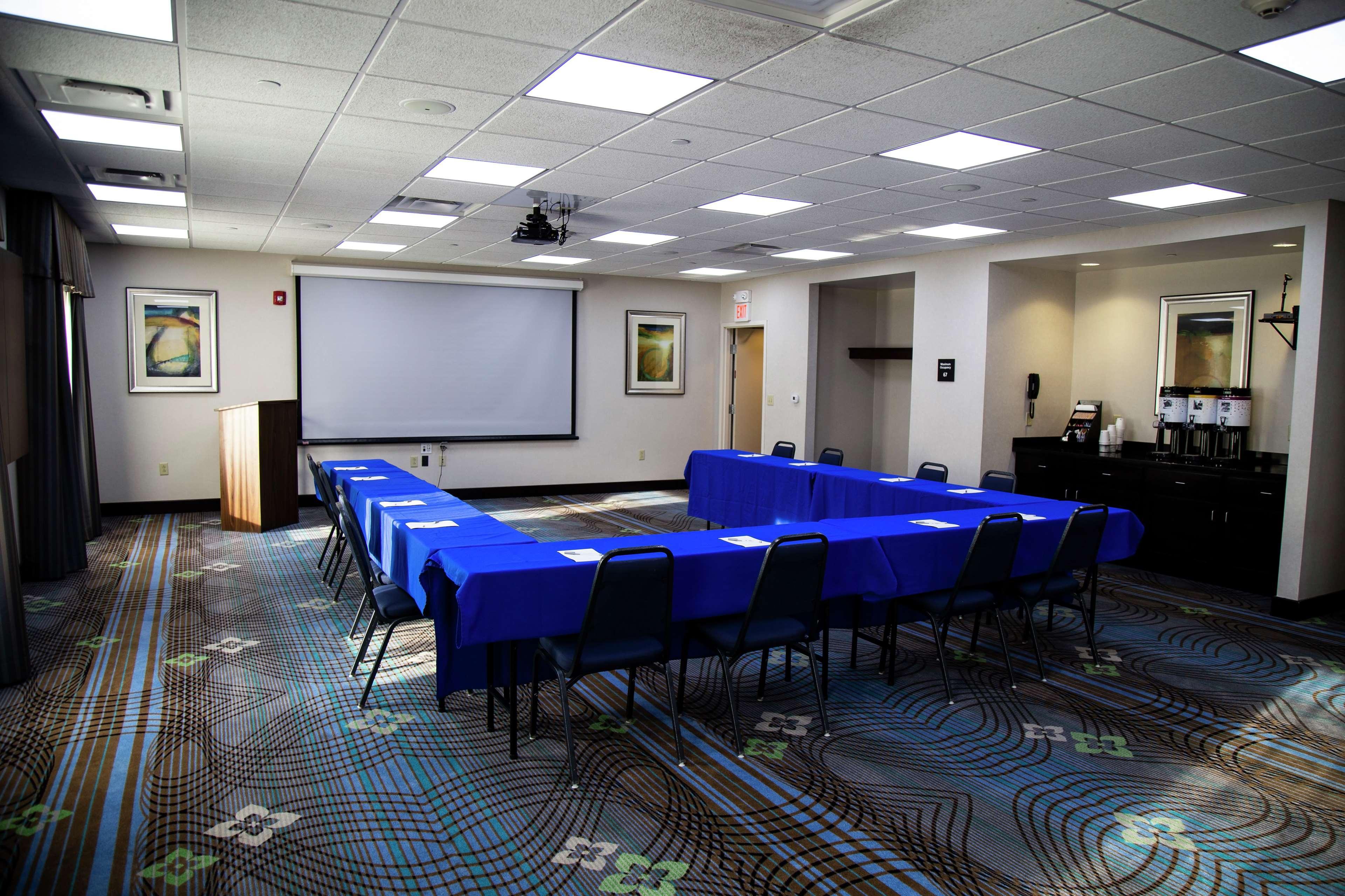 Hampton Inn & Suites Sharon West Middlesex Esterno foto