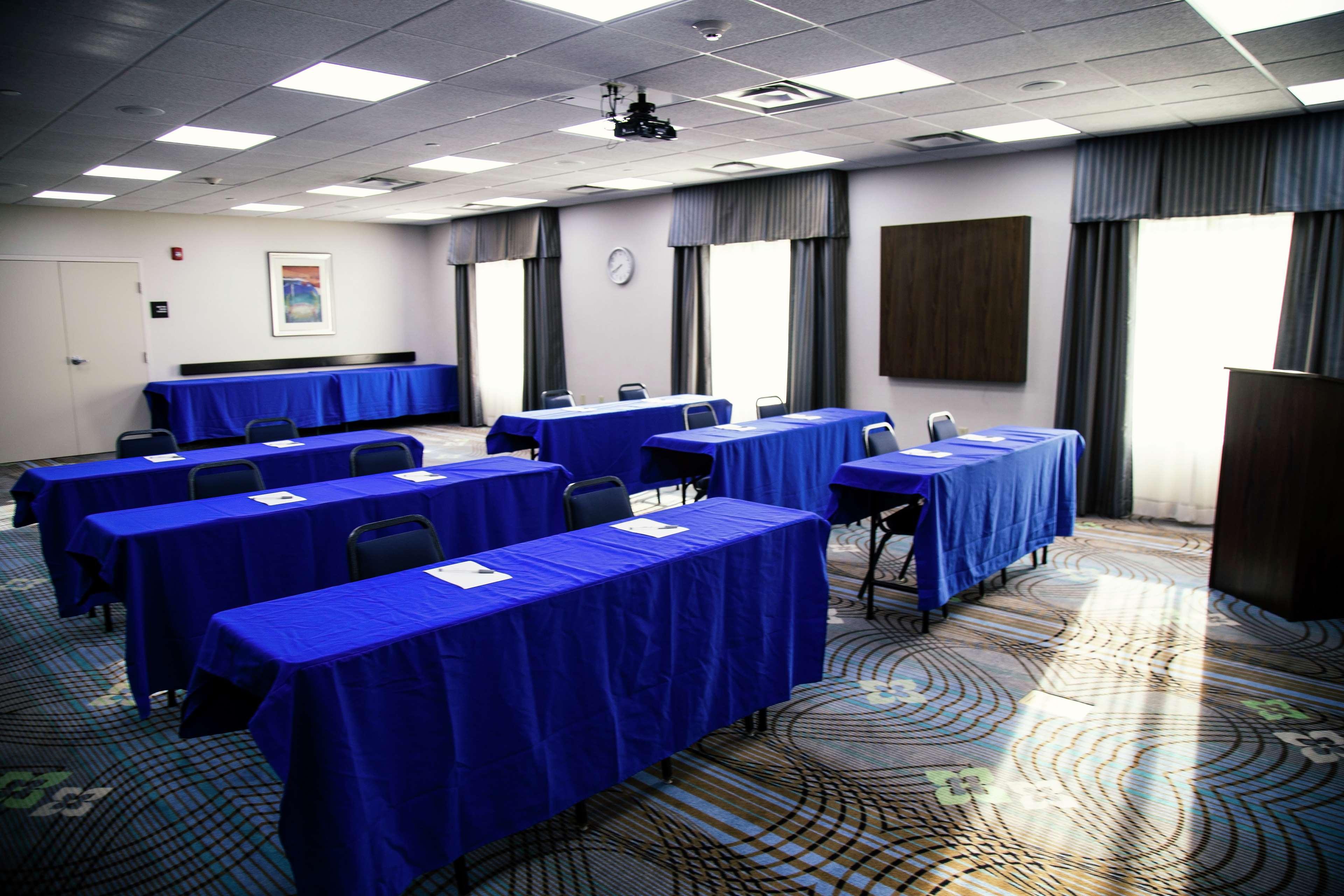 Hampton Inn & Suites Sharon West Middlesex Esterno foto