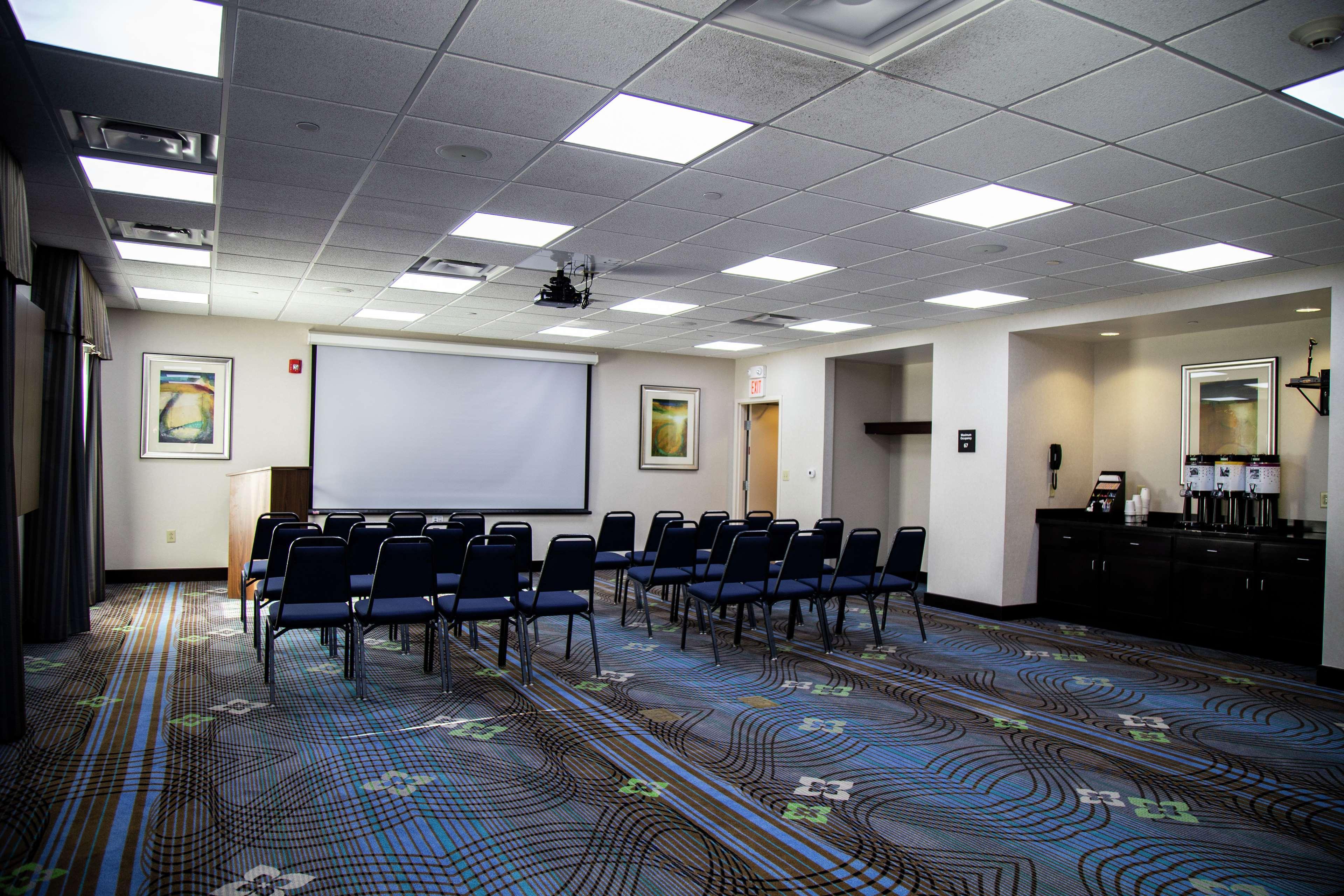 Hampton Inn & Suites Sharon West Middlesex Esterno foto