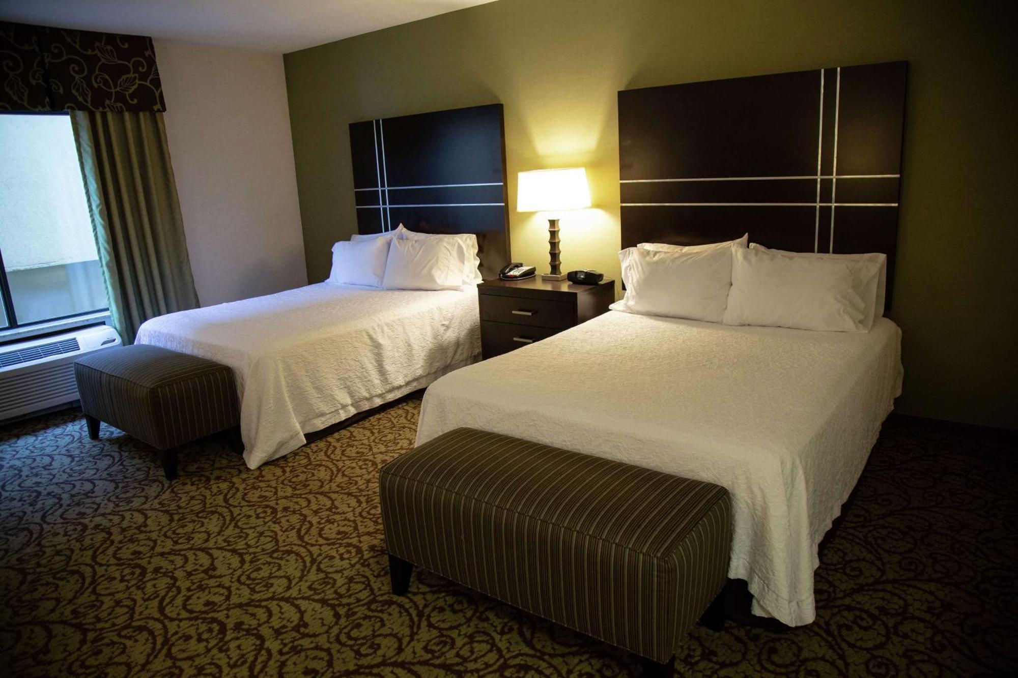 Hampton Inn & Suites Sharon West Middlesex Esterno foto